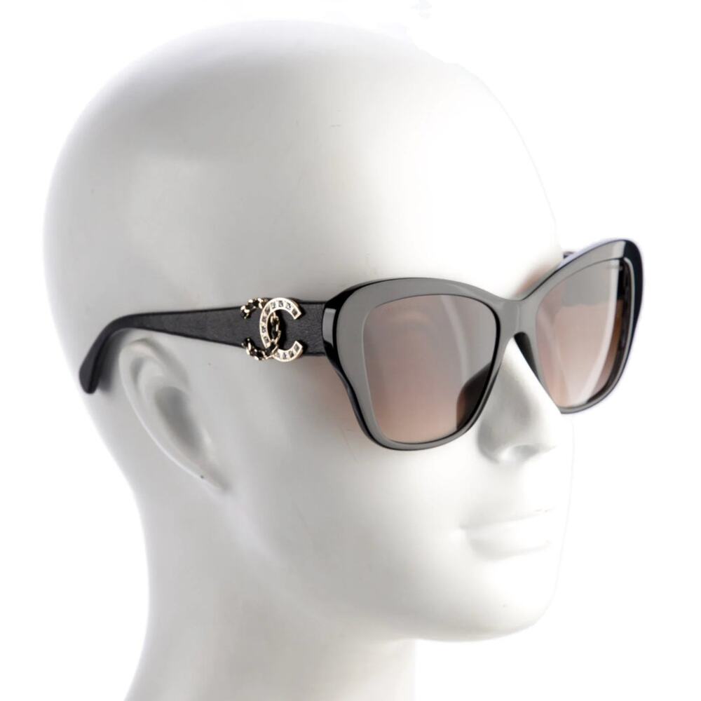 Authentic Chanel Side CC Logo Black Gold Len Sunglasses Vacation Gift Designer